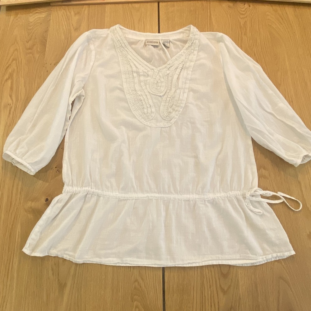 Chico's V-neck blouse Women's Sz 1 White Boho Embroidered Drawsting‎ Waist